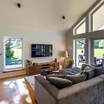 Jasmin House Kassaris *